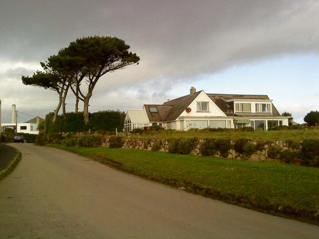 The road to Old Town